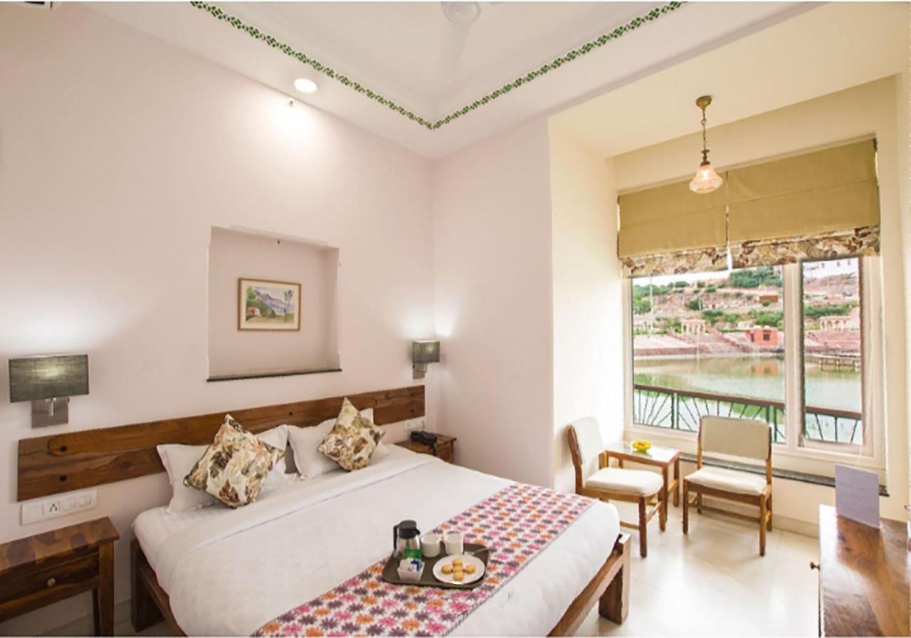 Lakeside Inn Ratanada Jodhpur  Buitenkant foto