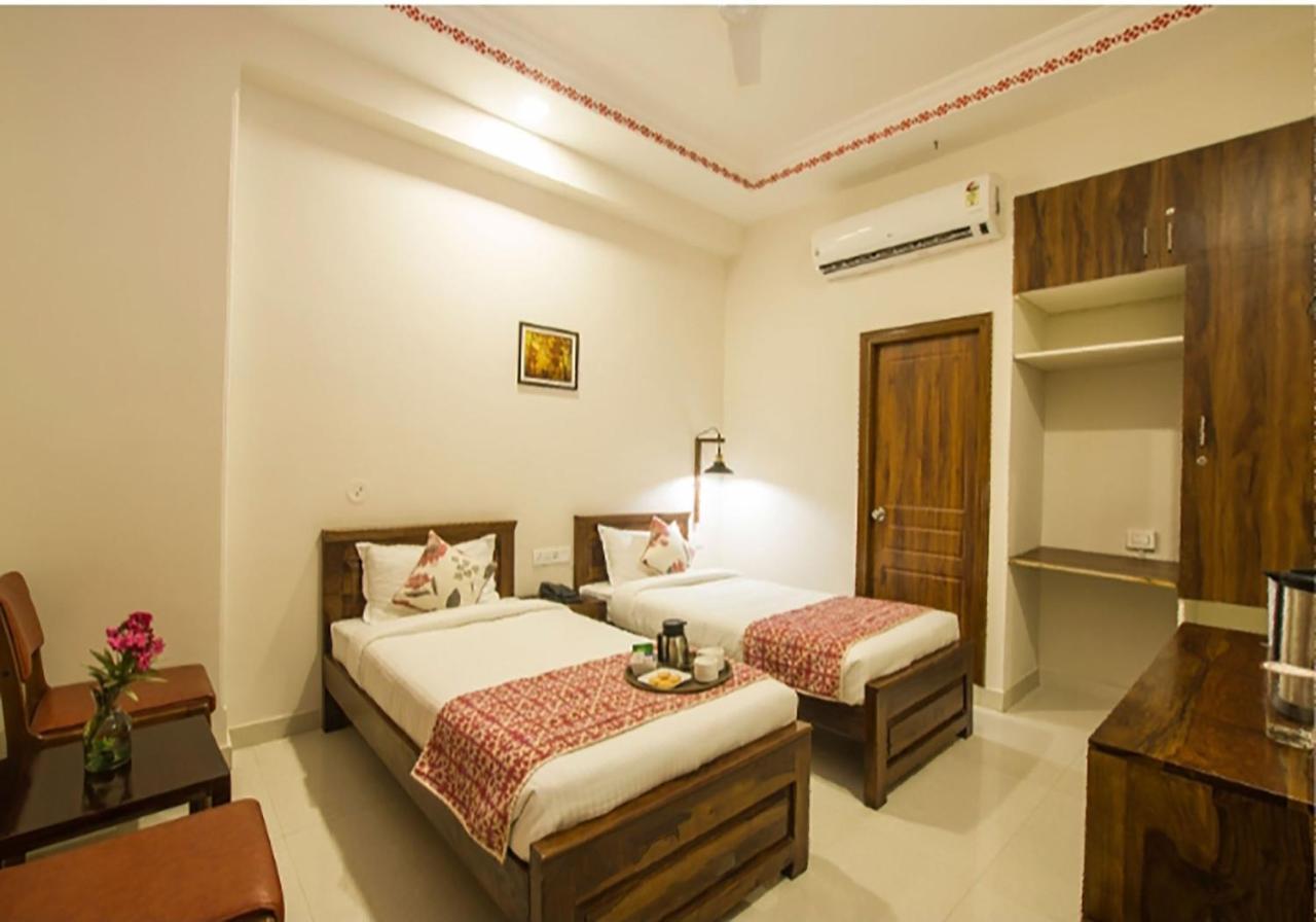 Lakeside Inn Ratanada Jodhpur  Buitenkant foto