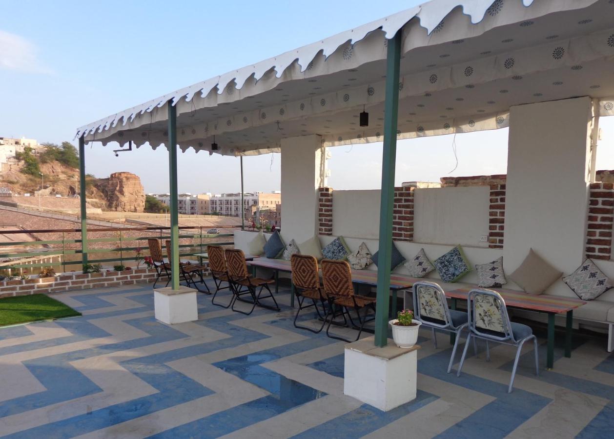 Lakeside Inn Ratanada Jodhpur  Buitenkant foto